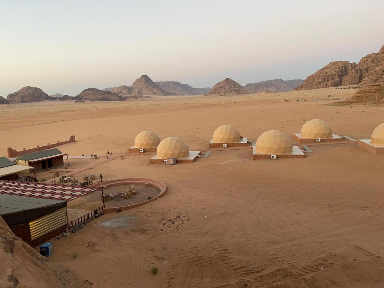Wadi Rum Aviva Camp Экстерьер фото