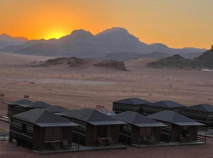 Wadi Rum Aviva Camp Экстерьер фото